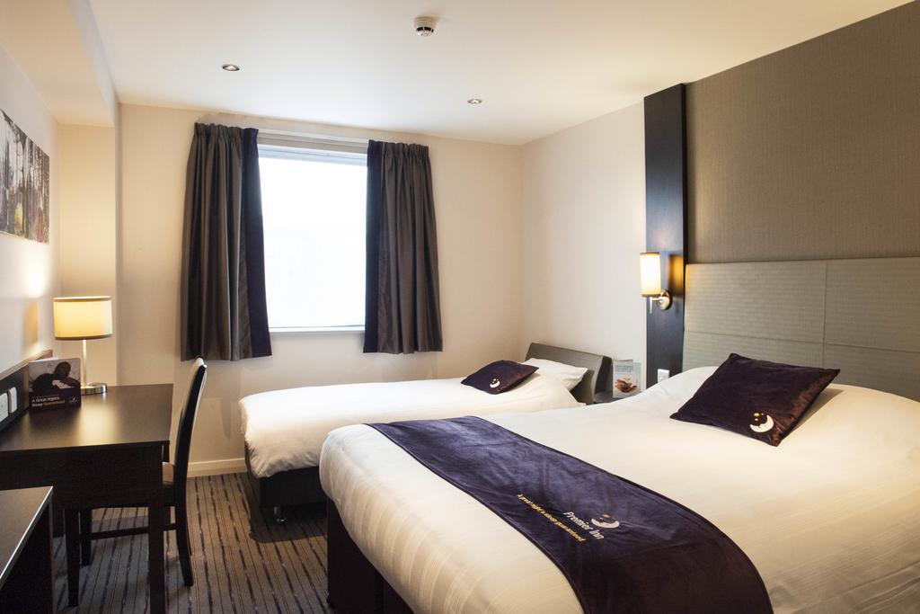 Premier Inn London Romford Central Camera foto